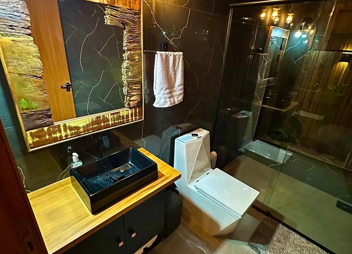 Garden Guest House 가로파바 브라질