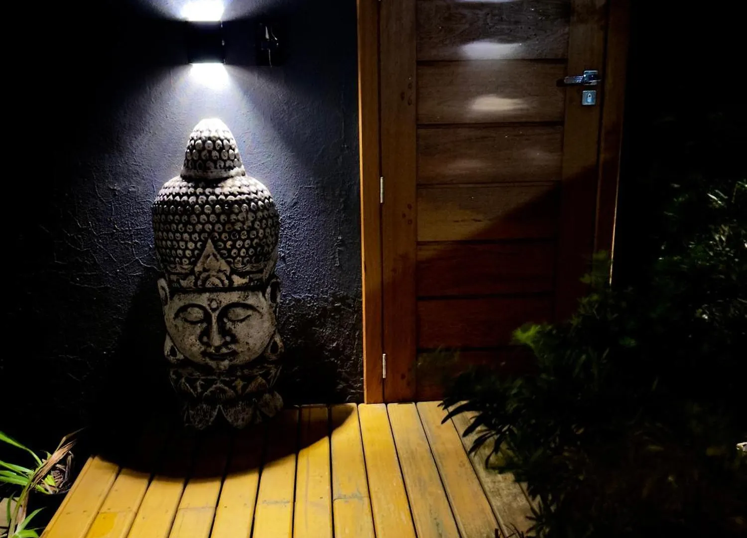 펜션 Garden Guest House 가로파바