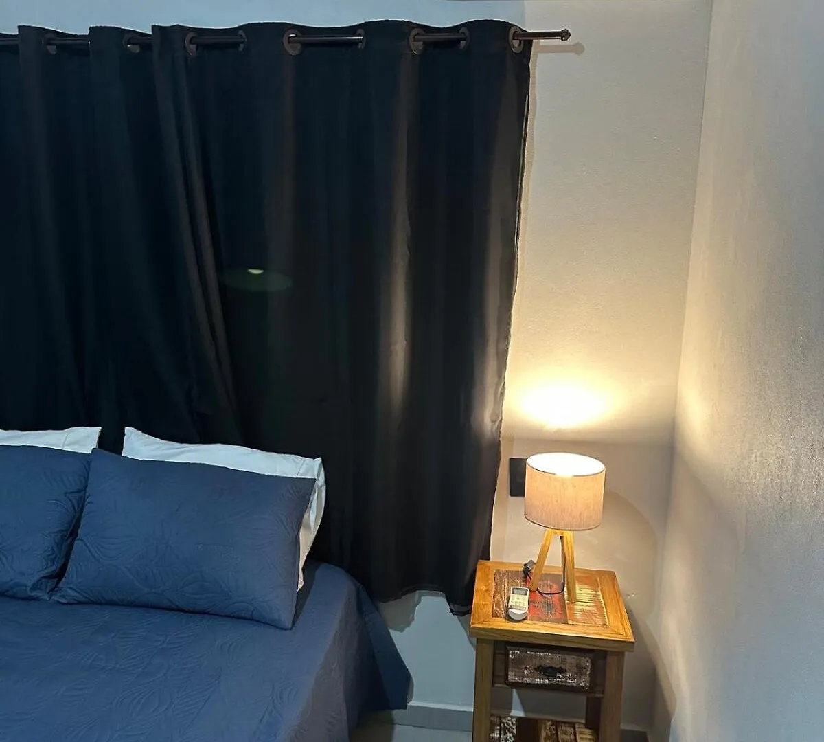 펜션 Garden Guest House 가로파바